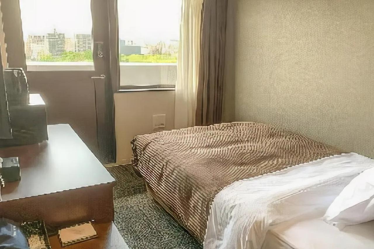 Hotel Livemax Premium Sapporo Odorikoen Екстериор снимка